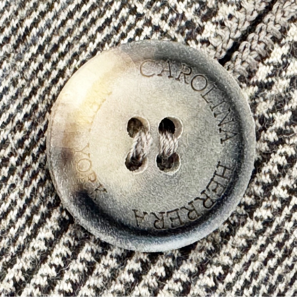 Carolina Herrera suit jacket - Picture 14 of 16